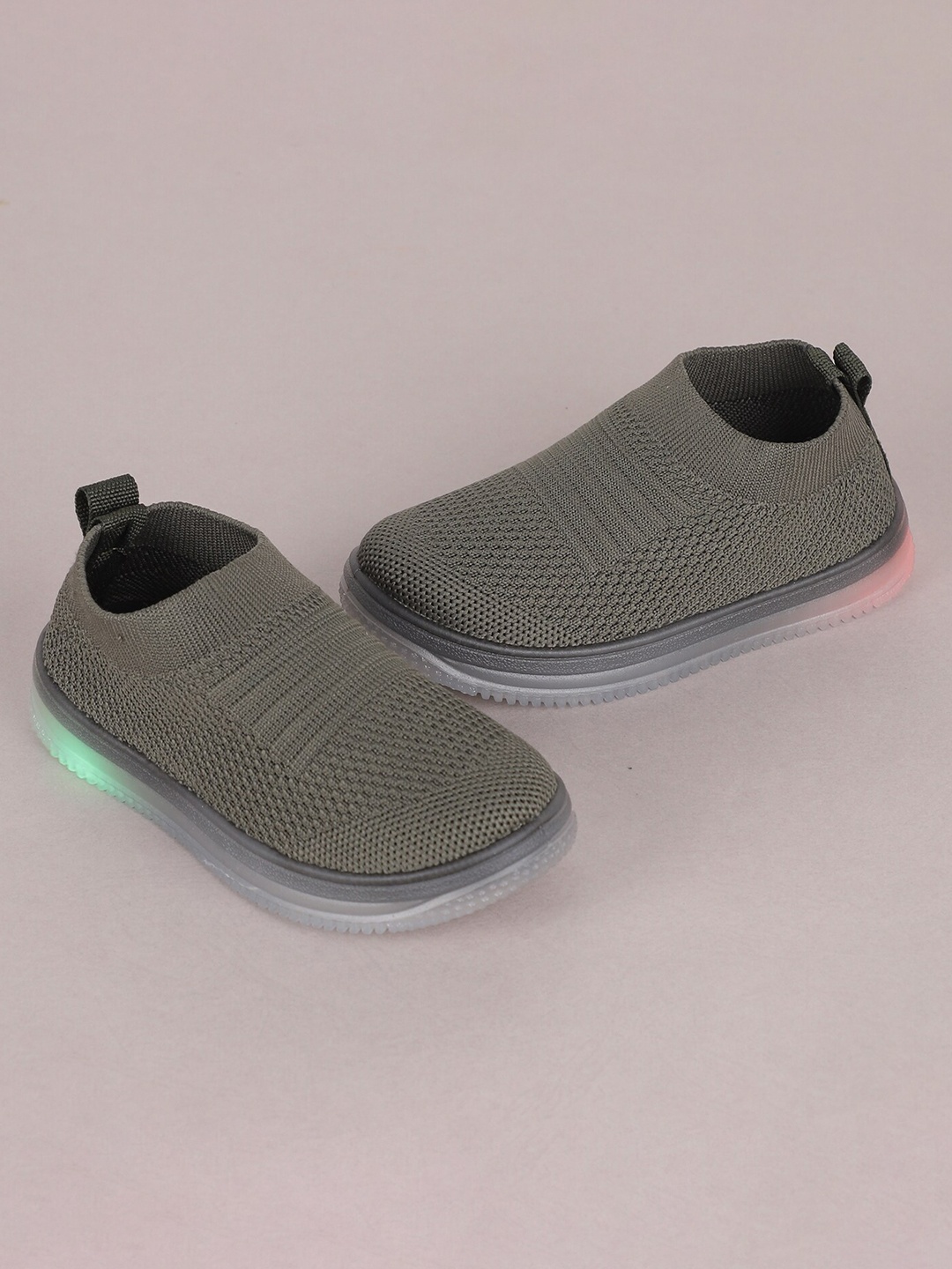 

FEETWELL SHOES Kids Comfort Insole LED Lights Sneakers, Green