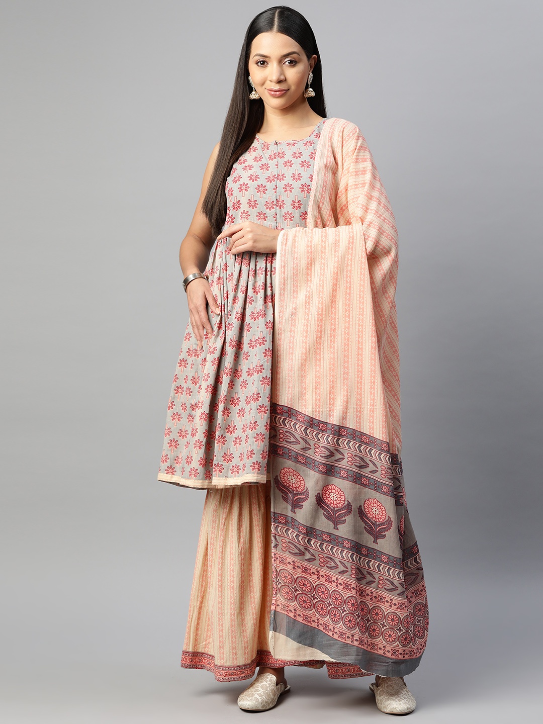 

BUTA BUTI Floral Printed Pure Cotton Unstitched Dress Material, Grey