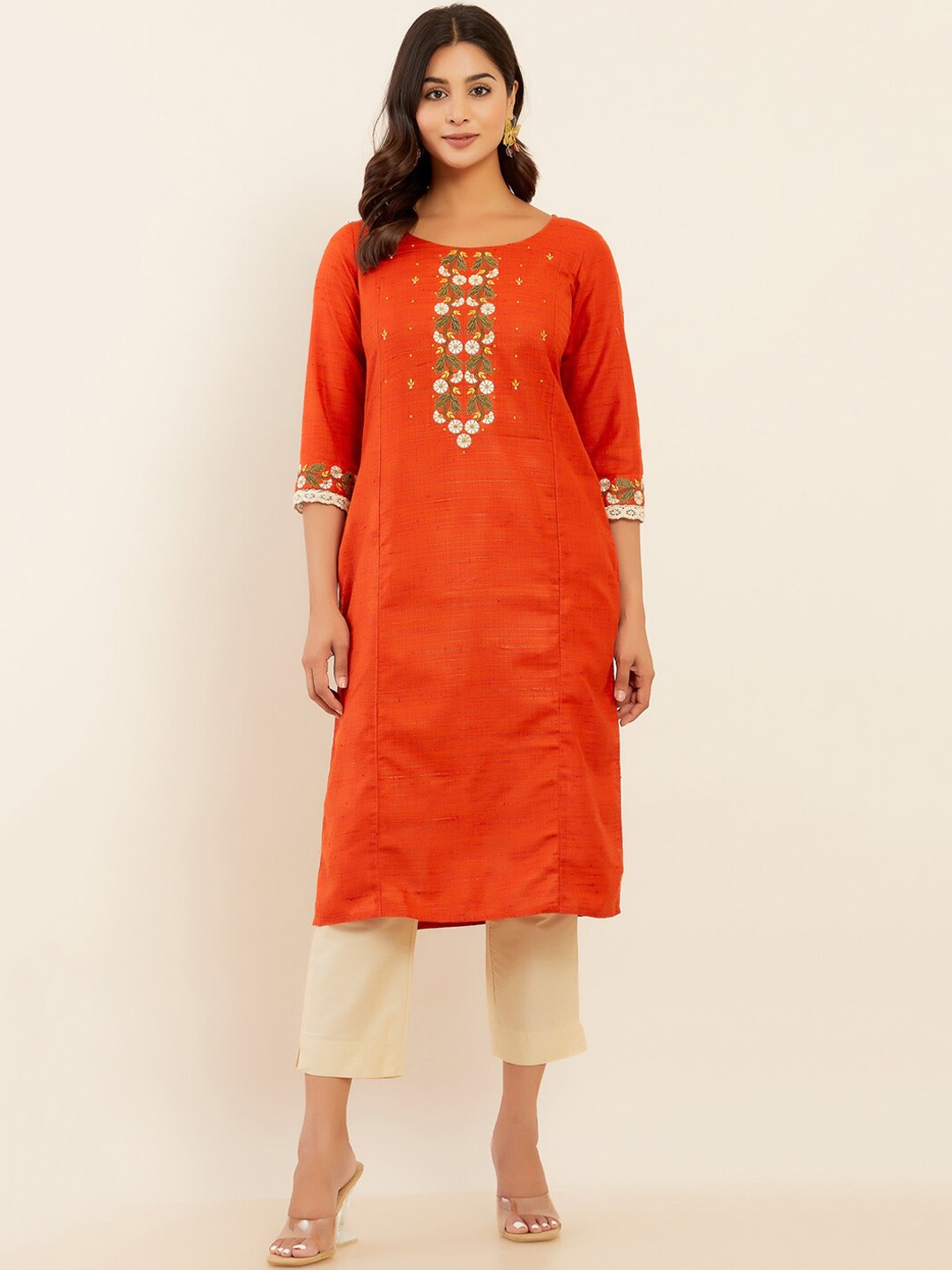 

Maybell Floral Embroidered Pure Silk Kurta with Trousers, Orange