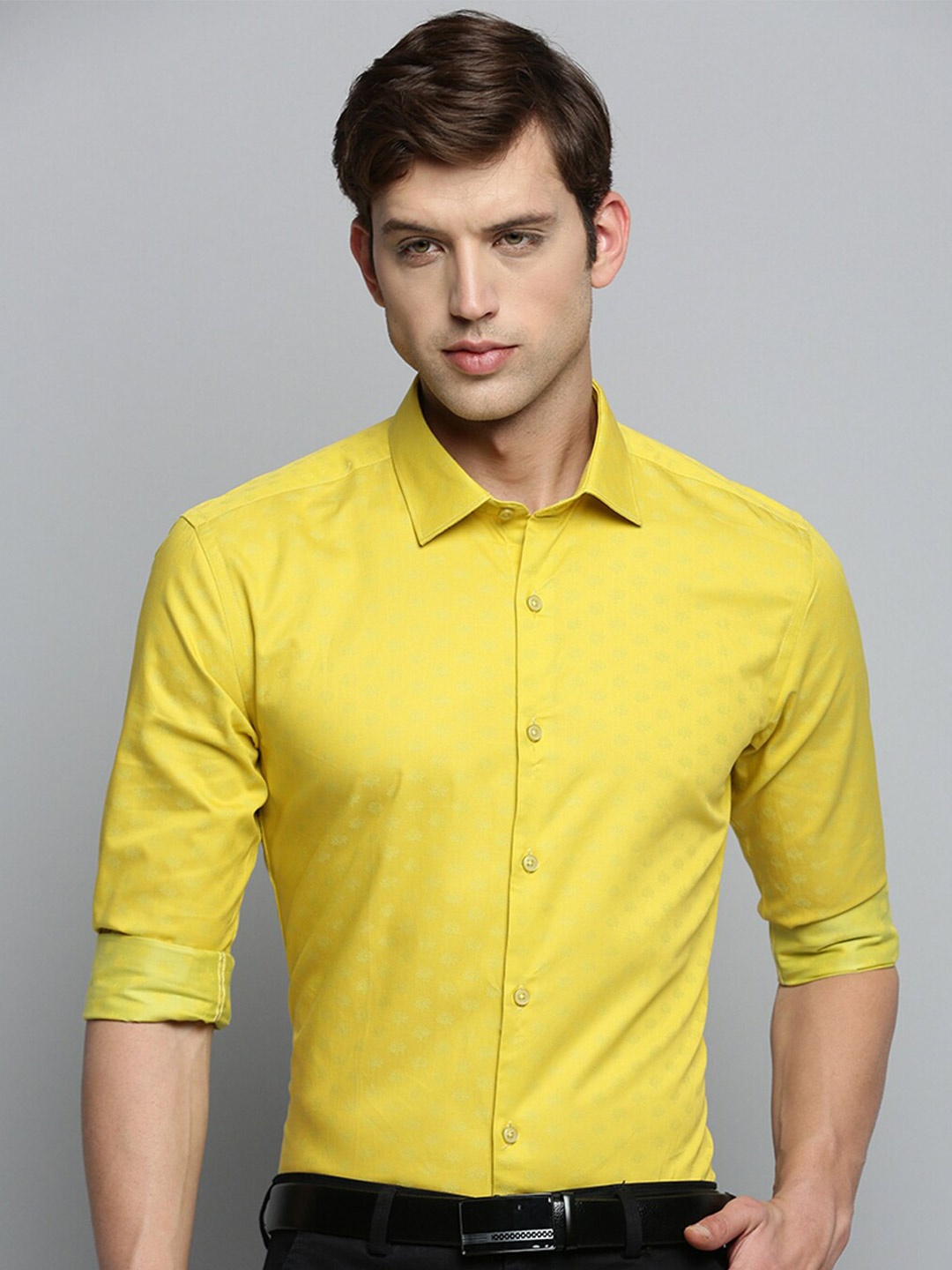 

SHOWOFF Classic CottonFormal Shirt, Yellow