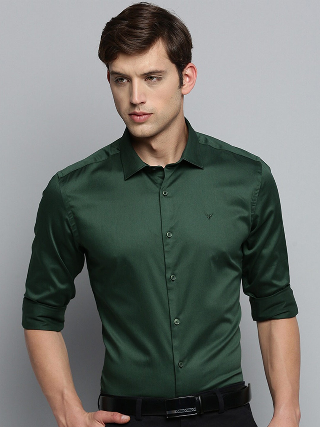 

SHOWOFF Spread Collar Formal Shirt, Green