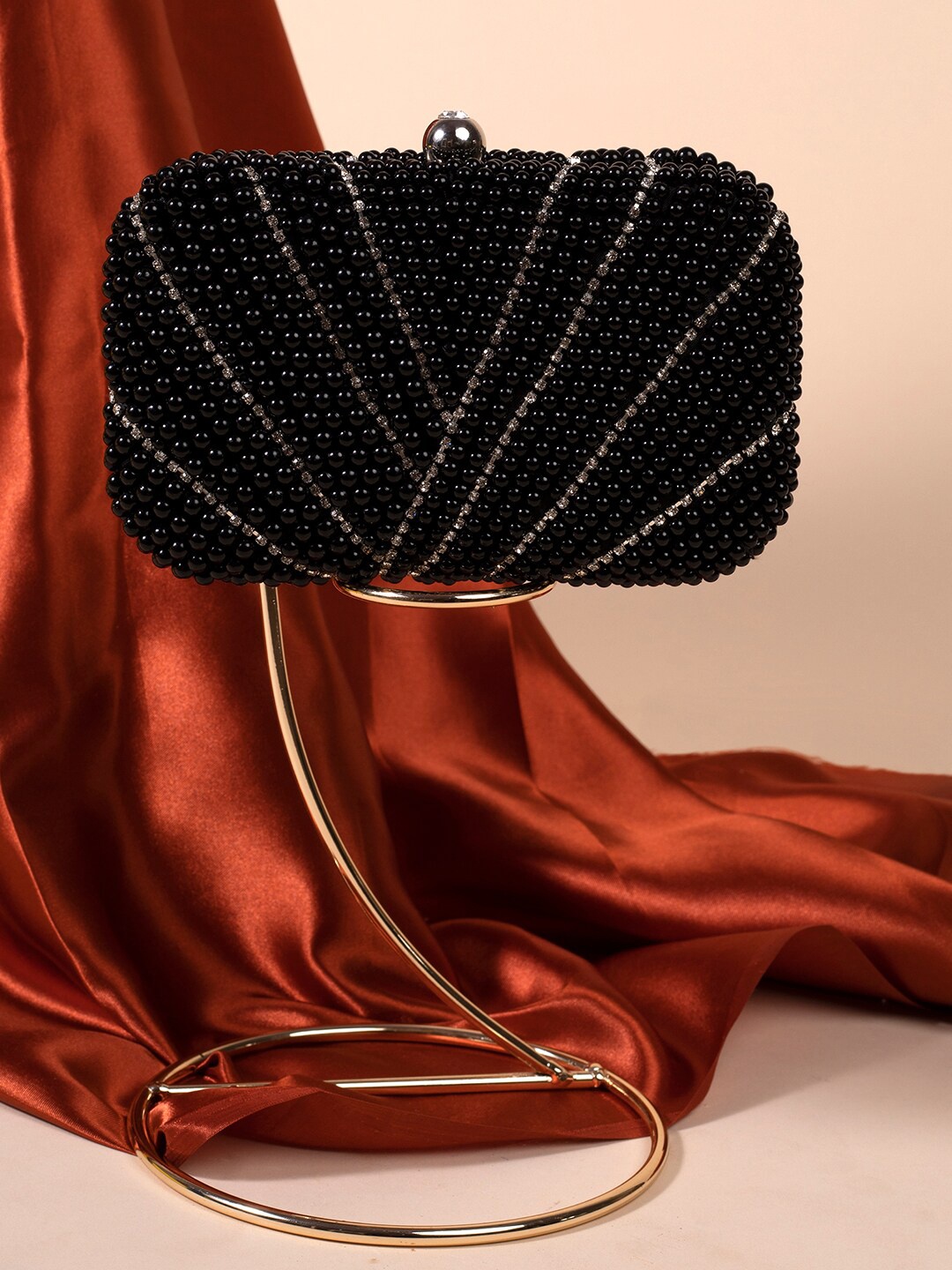 

HAUTE SAUCE by Campus Sutra Embellished Box Clutch, Black