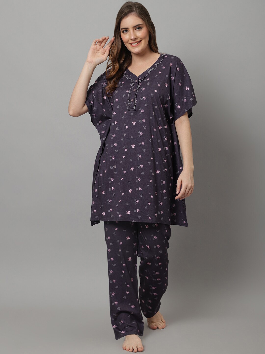 

Kanvin Floral Printed Night Suit, Purple