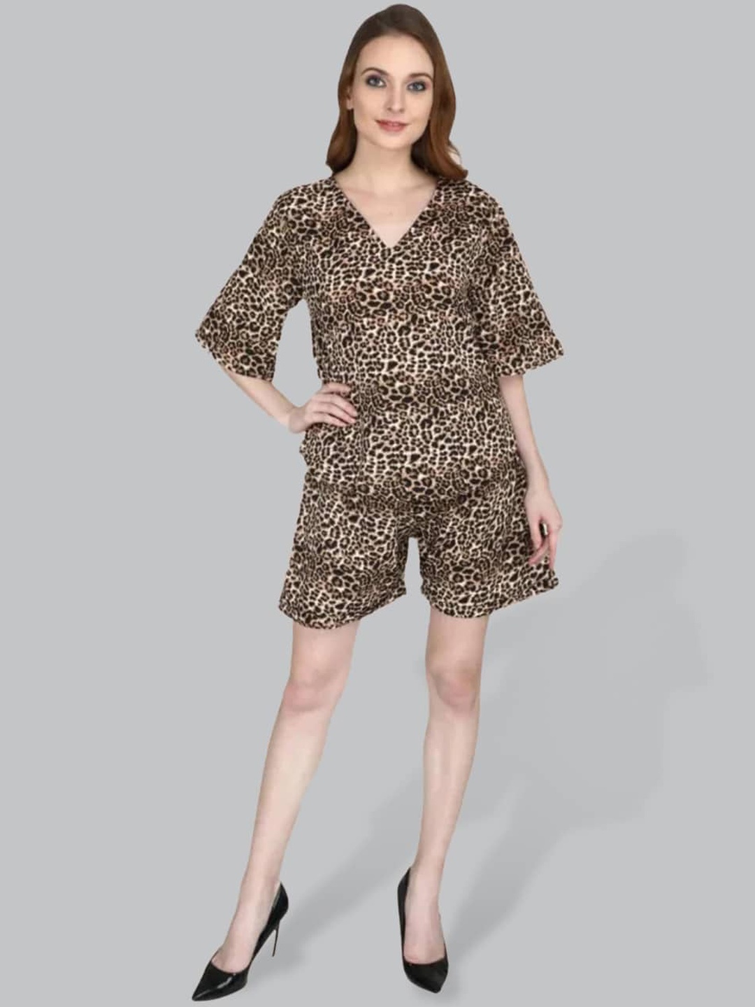 

CUFFS N LASHES Women Printed Three-Quarter Sleeves V-Neck Top With Shorts, Brown