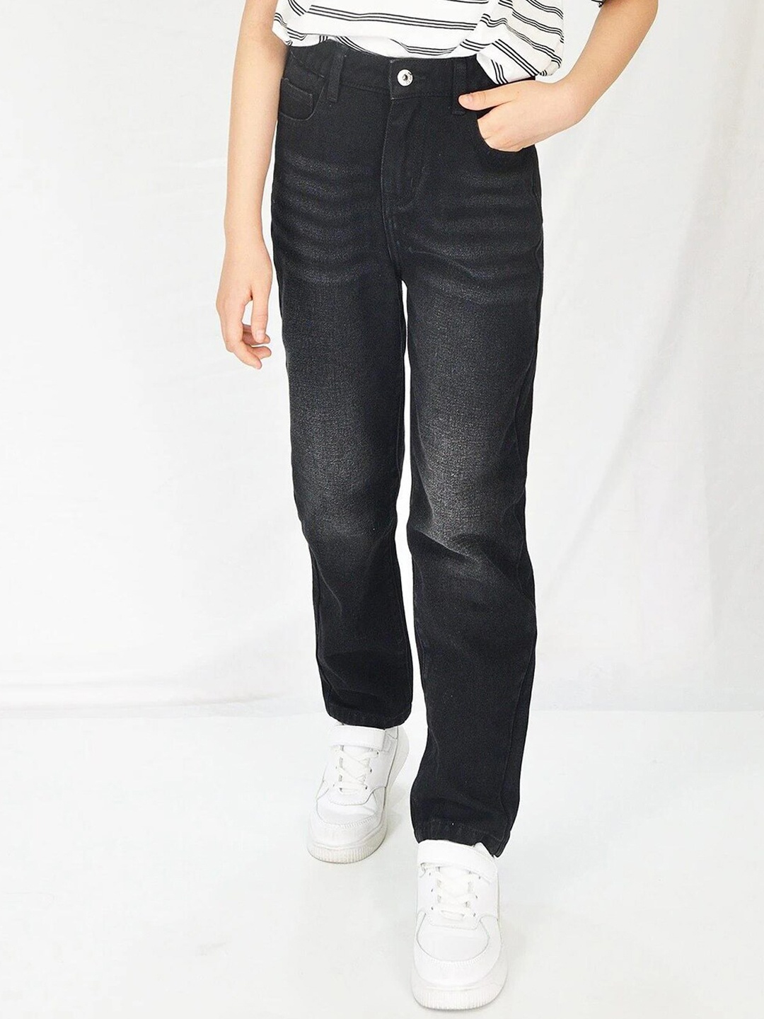 

Kotty Boys Jean Low Distress Light Fade Stretchable Cotton Jeans, Black