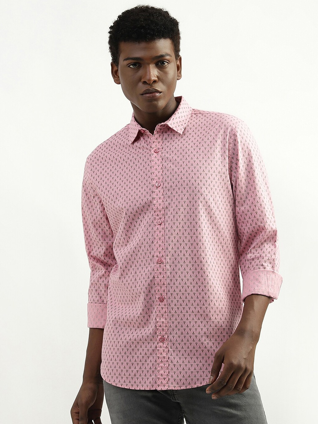 

United Colors of Benetton Slim Fit Floral Printed Cotton Casual Shirt, Pink