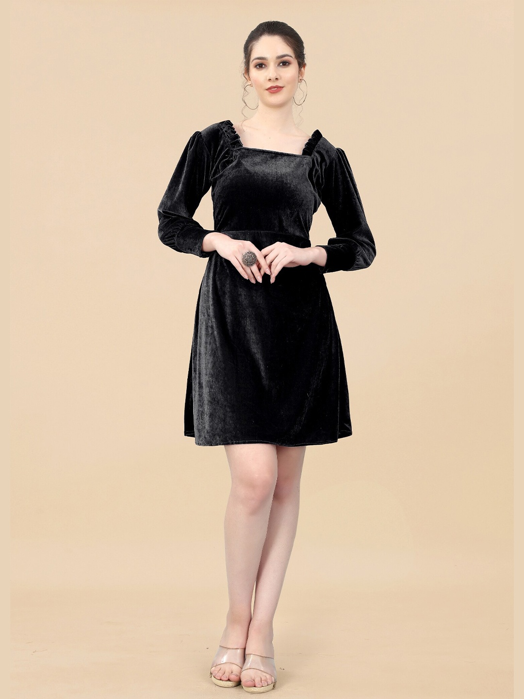 

APNISHA Square Neck Velvet A-Line Dress, Black