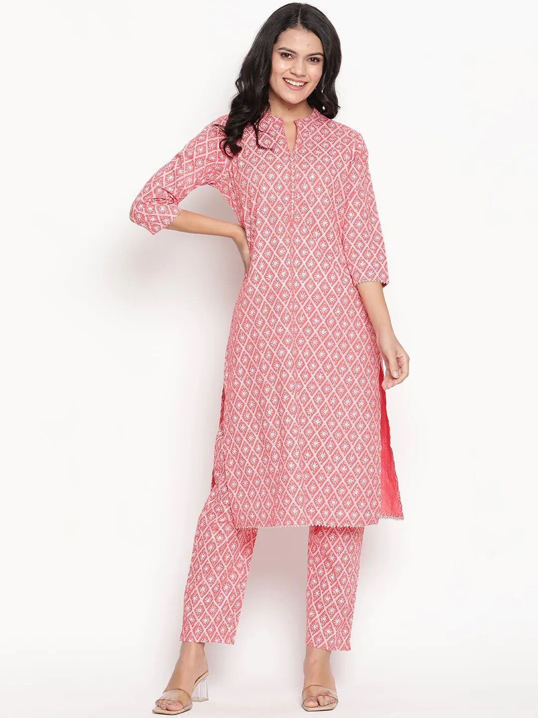 

Be Indi Women Geometric Printed Straight Kurta with Trousers, Pink