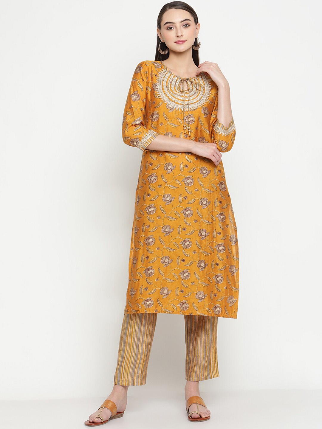 

Be Indi Women Floral Printed Straight Kurta Set with Trouser, Mustard