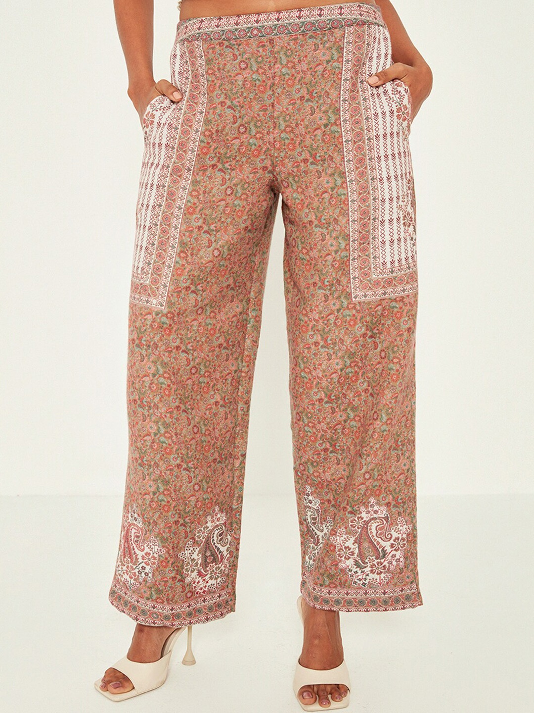 

Ancestry Women Floral Printed Straight Fit Parallel Trousers, Beige