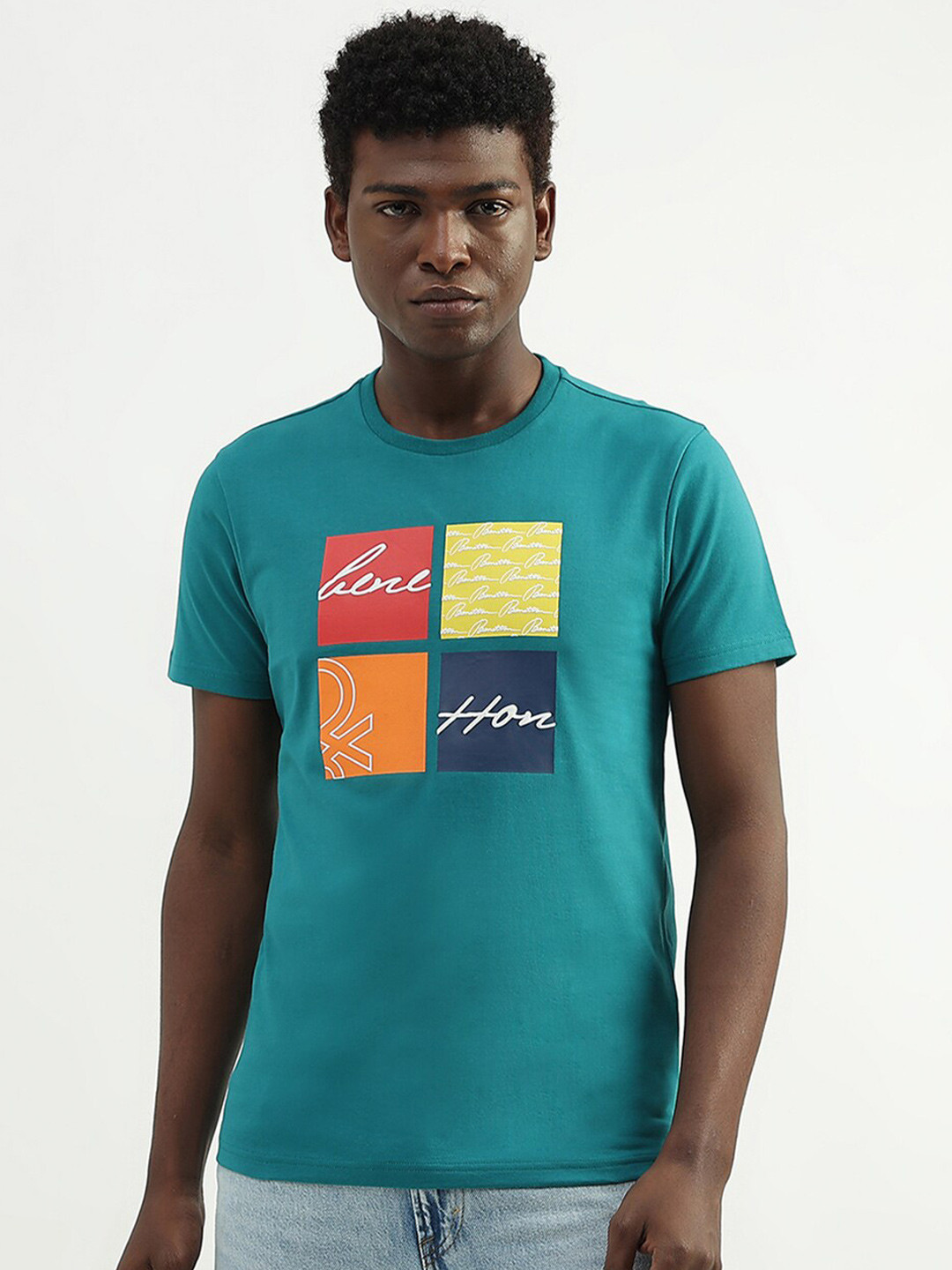 

United Colors of Benetton Men Geometric Printed Cotton T-shirt, Turquoise blue