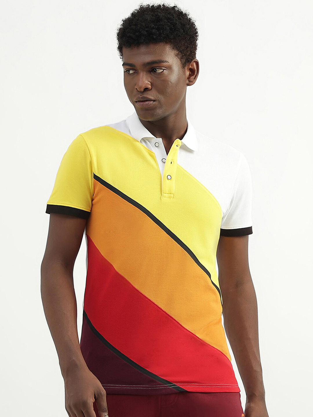 

United Colors of Benetton Men Colourblocked Polo Collar Cotton T-shirt, White