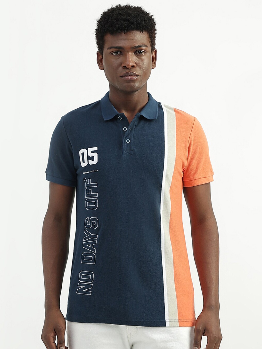 

United Colors of Benetton Men Colourblocked Polo Collar Cotton T-shirt, Navy blue