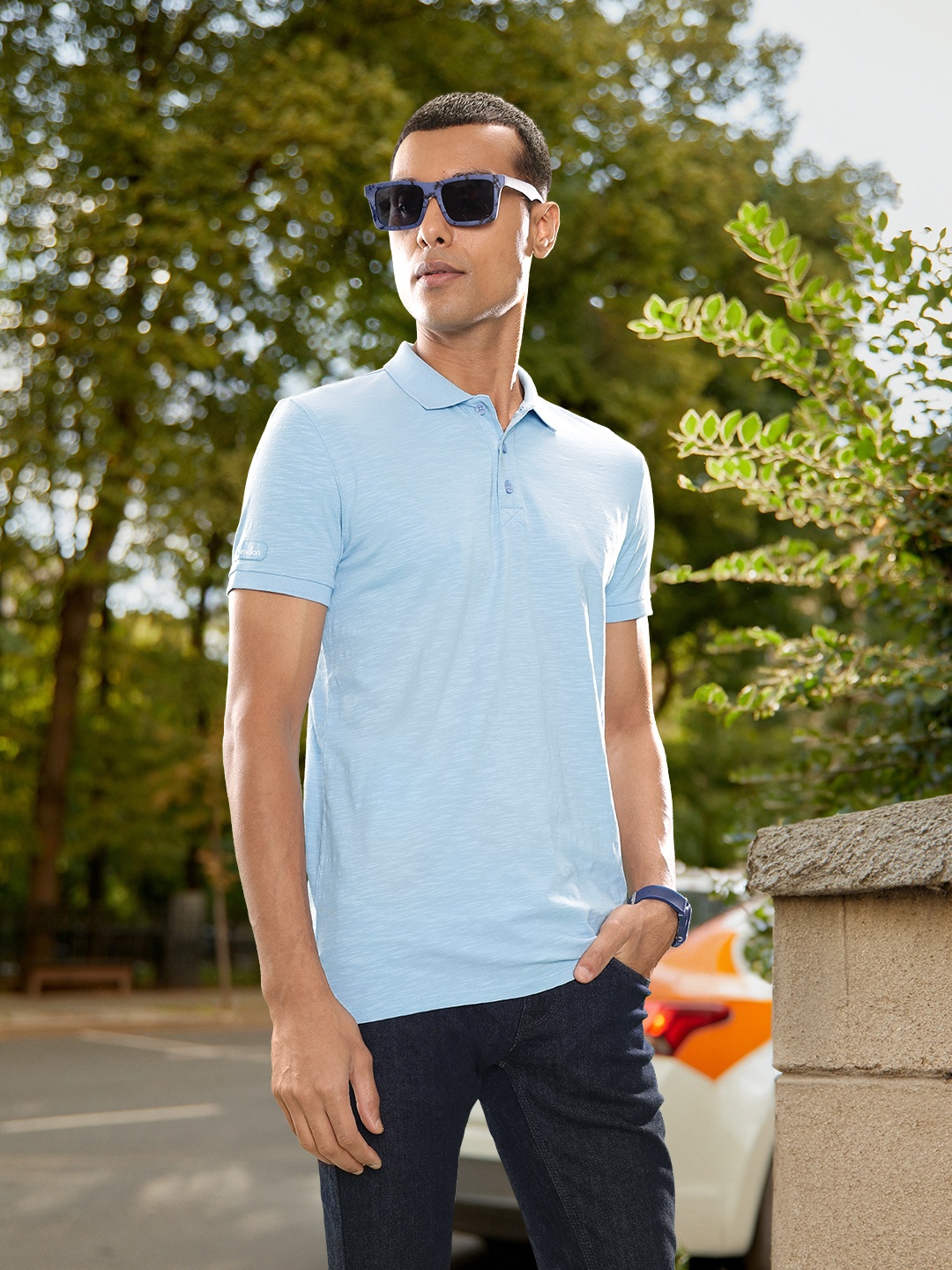 

United Colors of Benetton Men Blue Polo Collar T-shirt