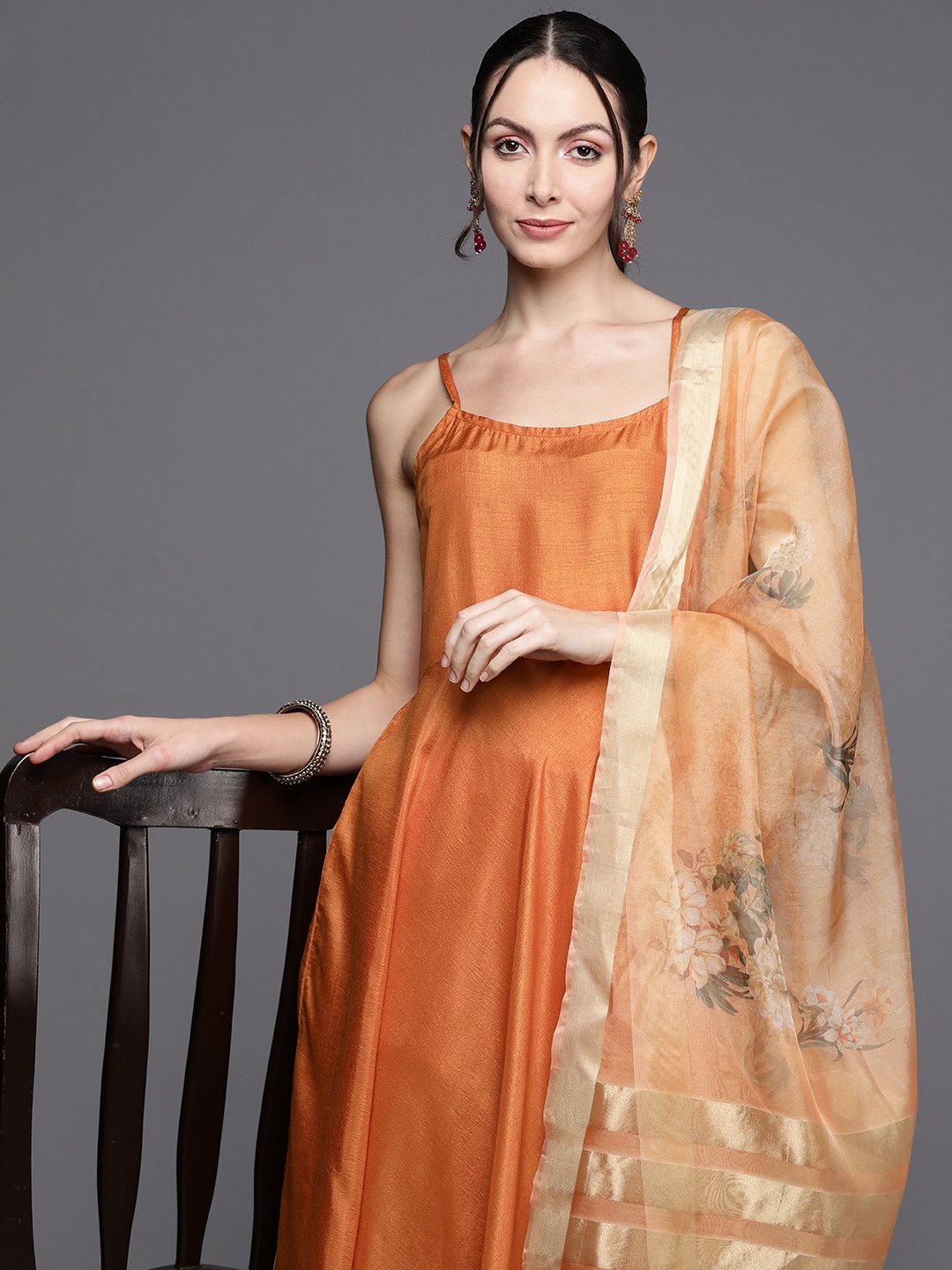 

Indo Era Regular Kurta With Palazzos & Dupatta, Orange