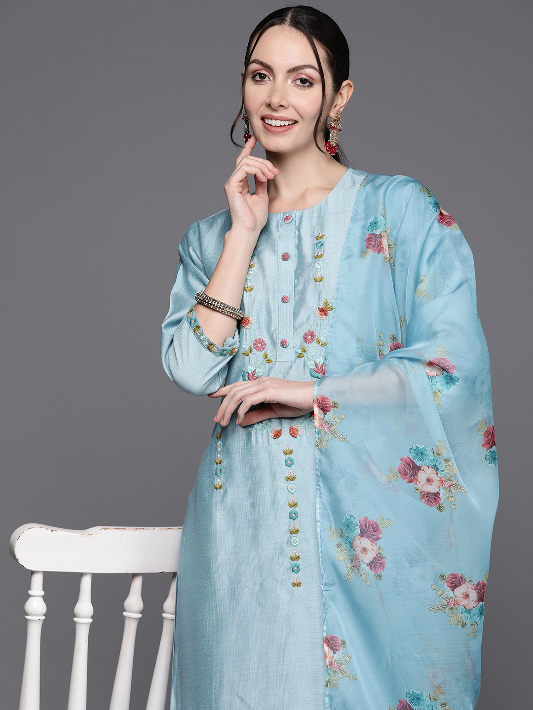 

Indo Era Floral Embroidered Thread Work Kurta With Trousers & Dupatta, Blue