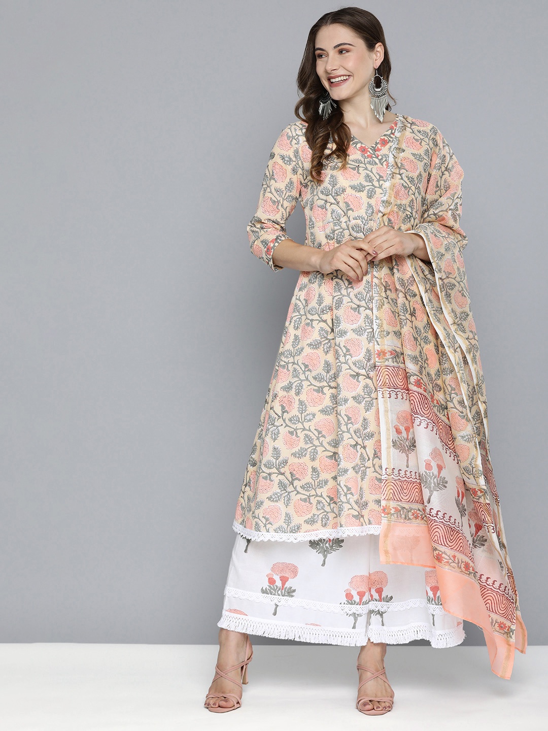 

HERE&NOW Floral Printed Regular Pure Cotton Kurta with Palazzos & With Dupatta, Peach