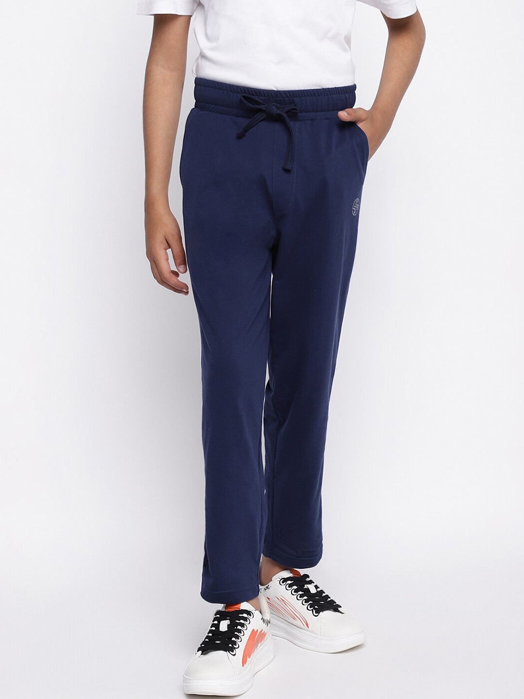 

Lil Tomatoes Boys Mid-Rise Track Pant, Navy blue