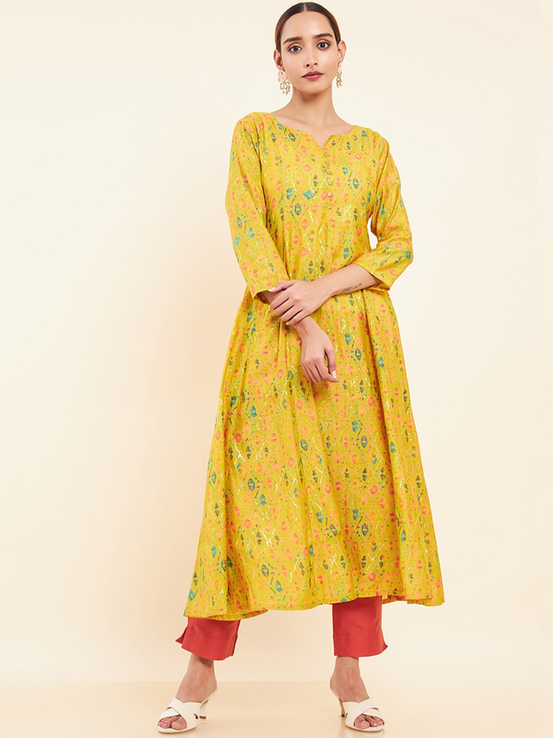 

Maybell Women Printed A-Line Kurta, Yellow