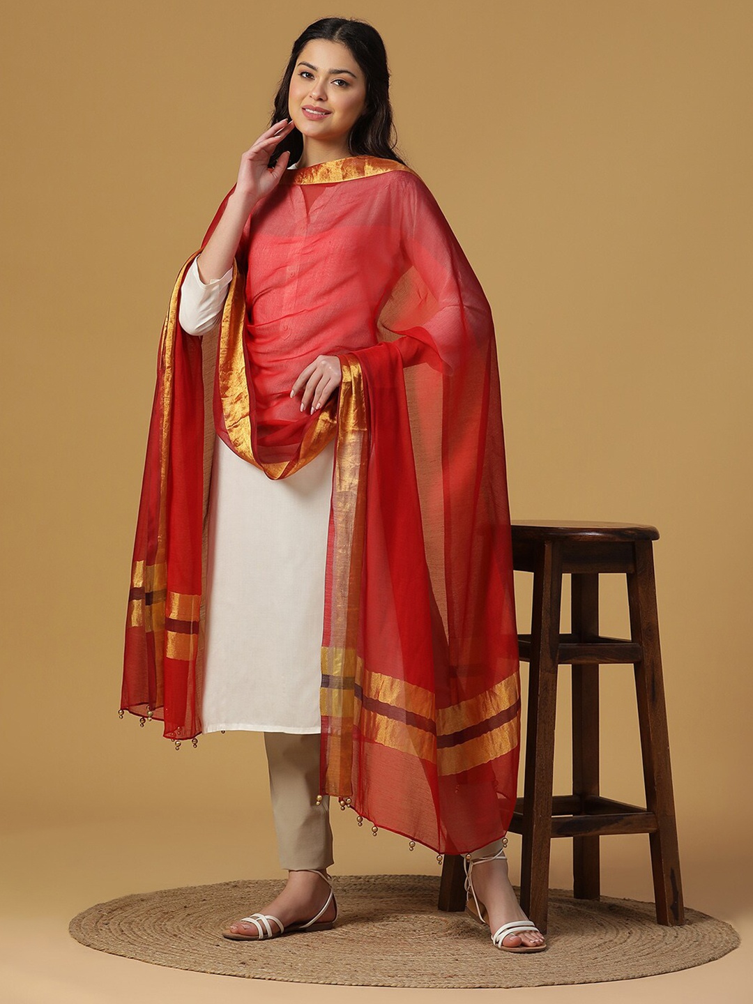 

SHINGORA Jacquard Silk Blend Dupatta with Zari, Red