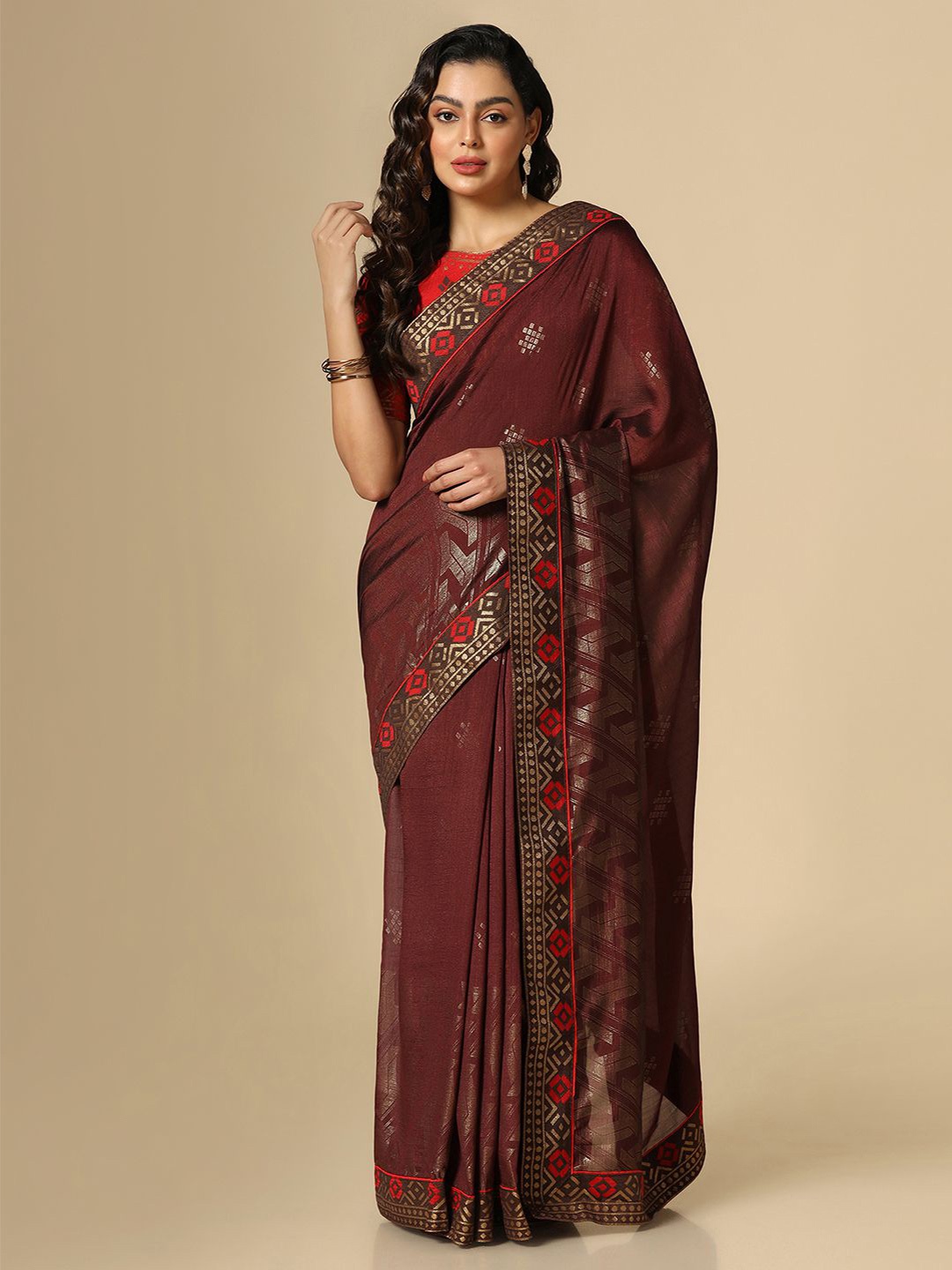 

Satrani Geometric Motifs Printed Embellished Saree, Brown