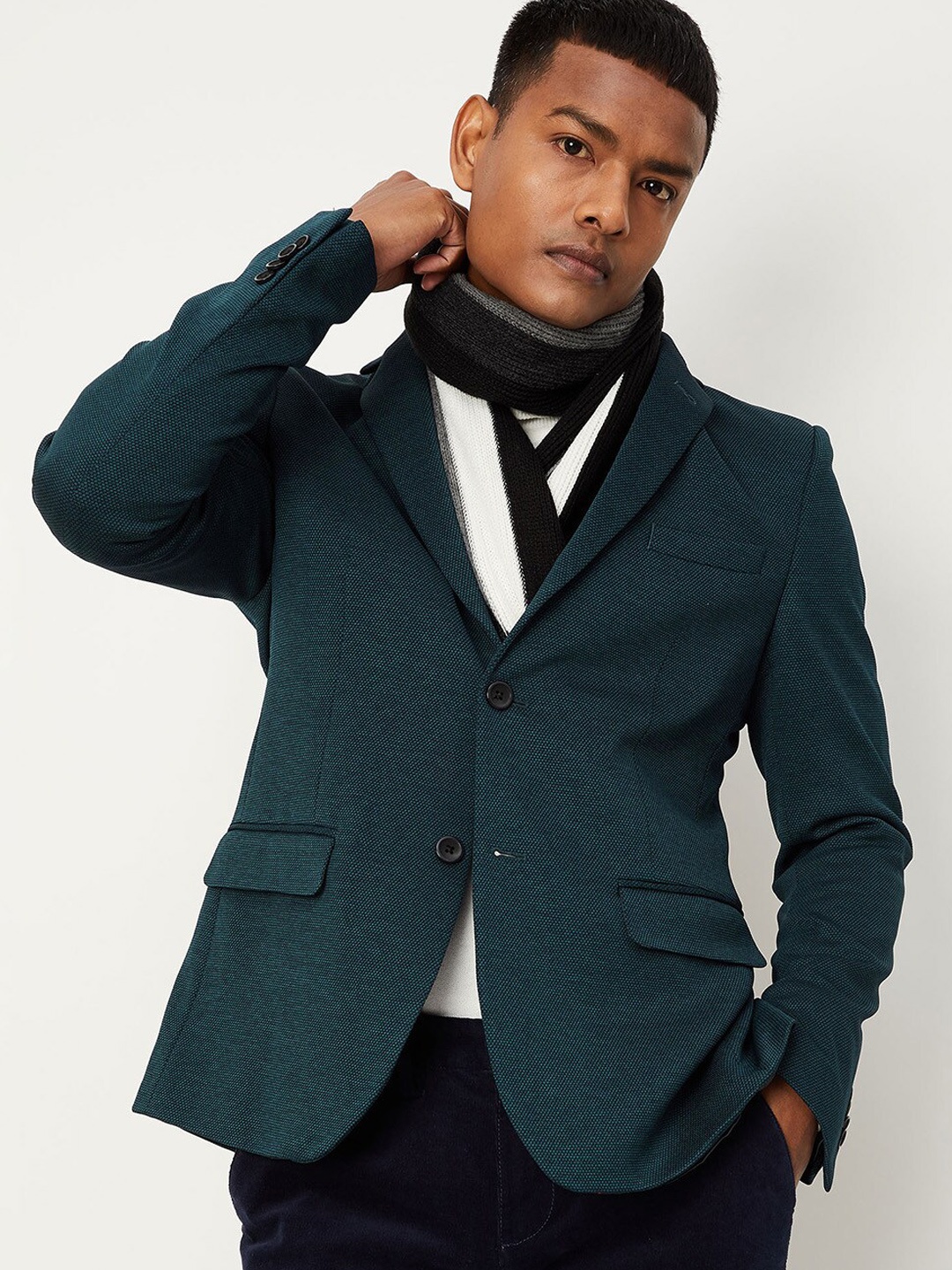 

max Men Self Design Regular Fit Single-Breasted Blazer, Teal