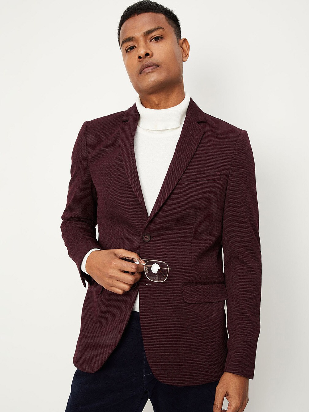 

max Men Self Design Regular Fit Single-Breasted Blazer, Burgundy