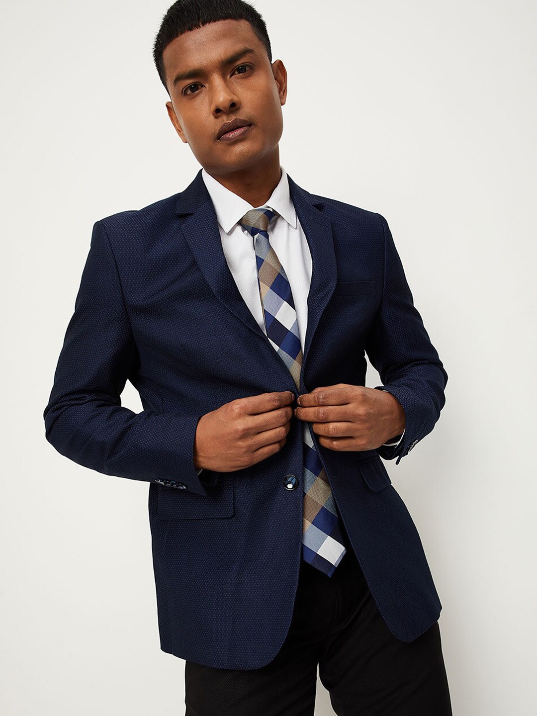 

max Men Self Design Regular Fit Single-Breasted Formal Blazer, Navy blue
