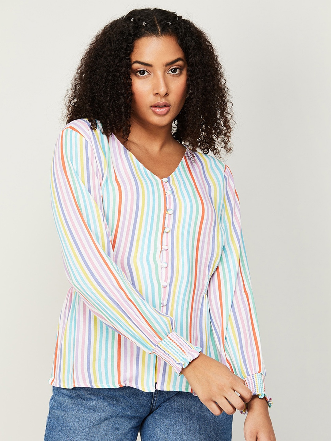 

Fame Forever by Lifestyle Vertical Striped V-Neck Shirt Style Top, Blue