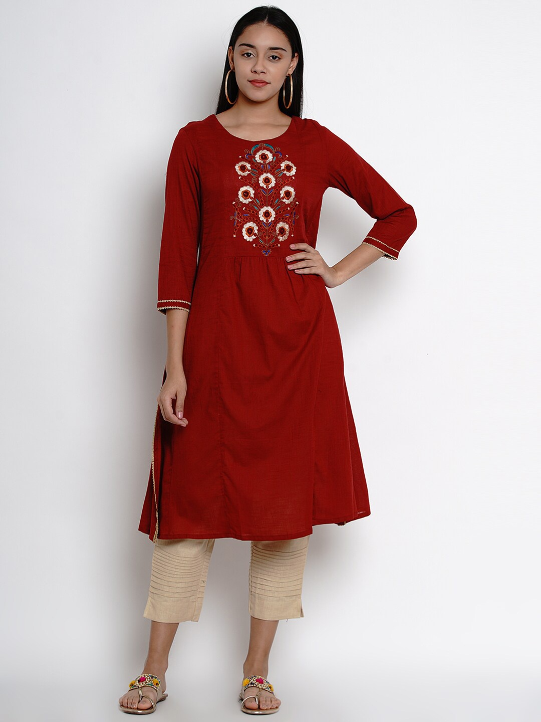 

Bhama Couture Yoke Design Panelled Kurta With Palazzos, Maroon