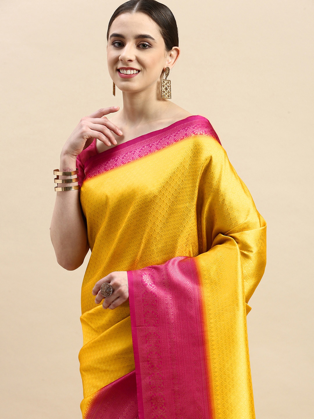 

VASTRANAND Ethnic Motifs Zari Banarasi Saree, Yellow