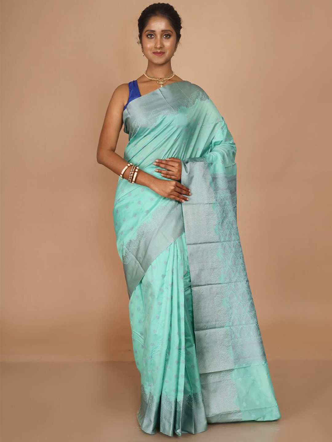 

AllSilks Ethnic Motif Woven Design Zari Kanjeevaram Saree, Green