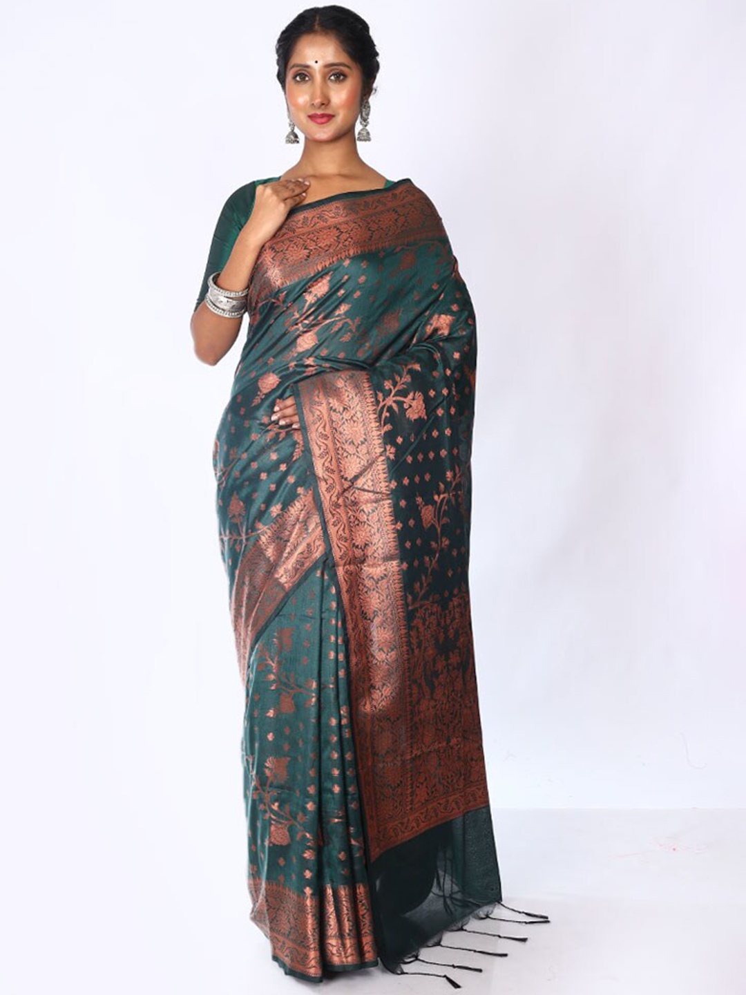 

AllSilks Floral Woven Design Zari Kota Saree, Green