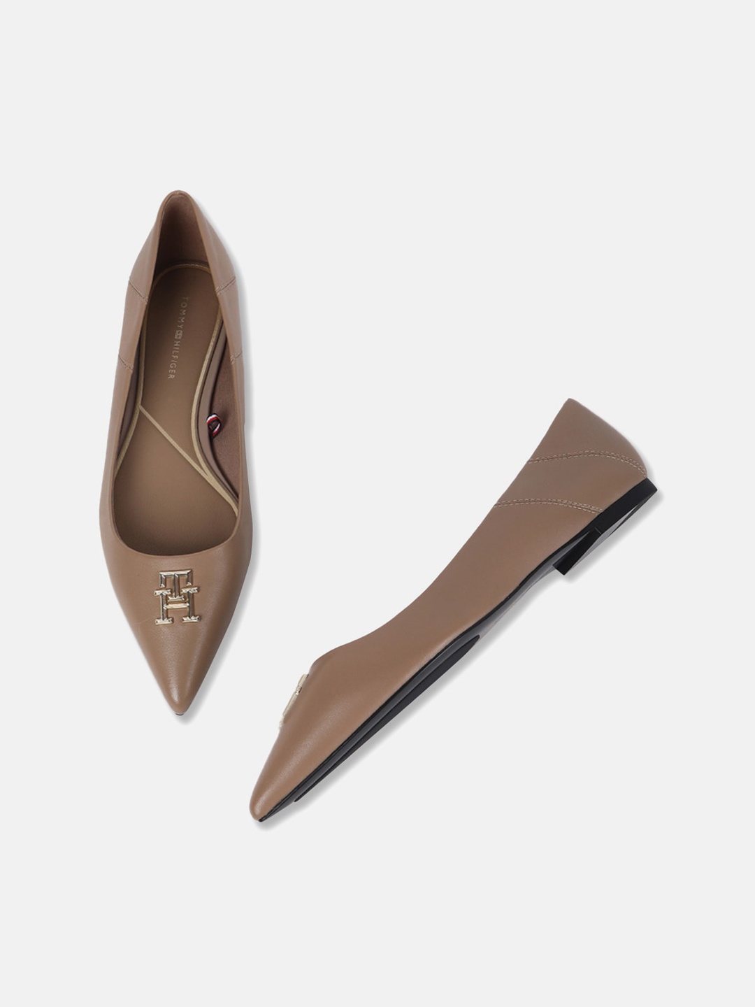 

Tommy Hilfiger Embellished Pointed Toe Leather Ballerinas, Brown