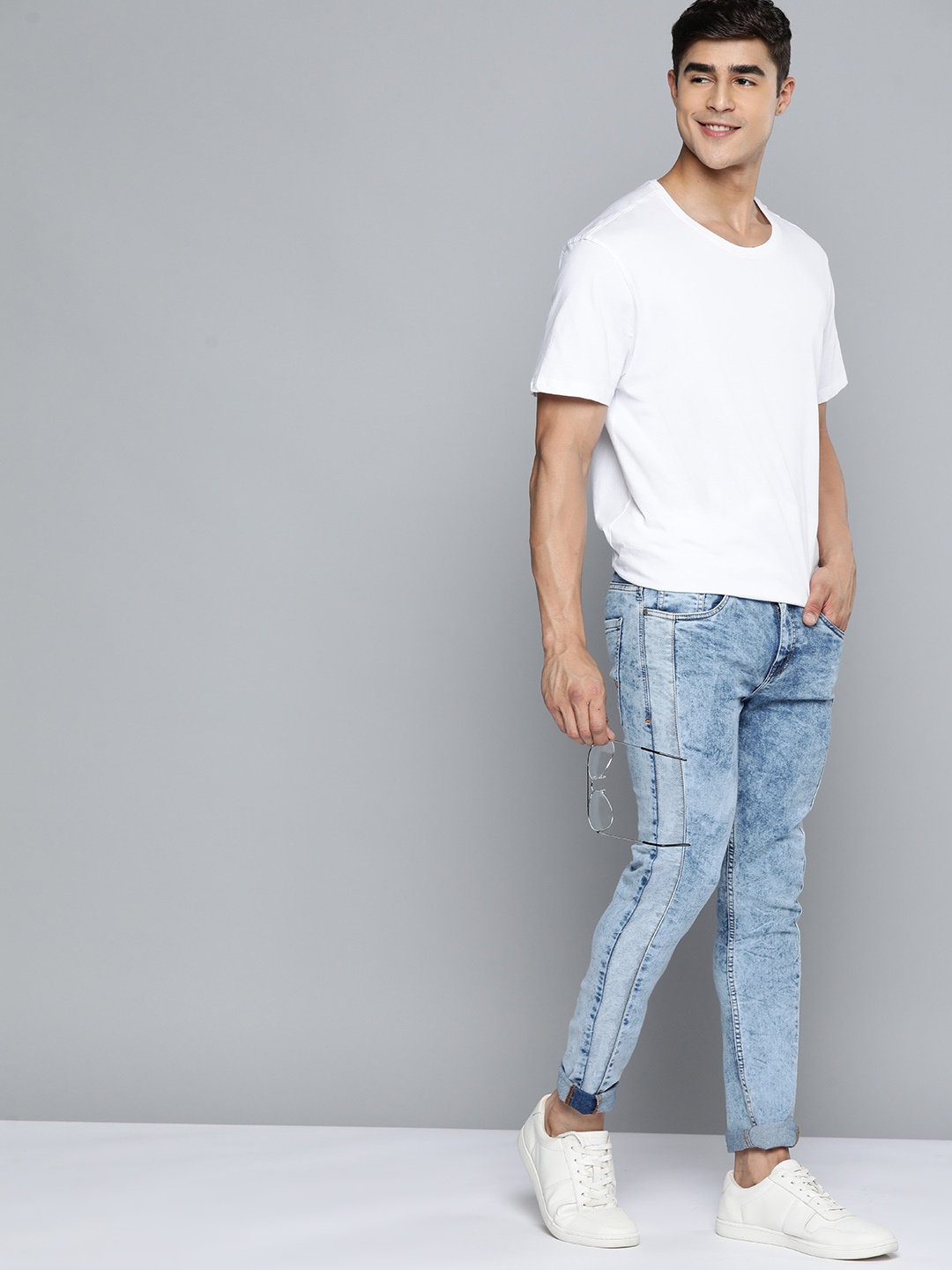 

Mast & Harbour Heavy Fade Acid Wash Jeans, Blue