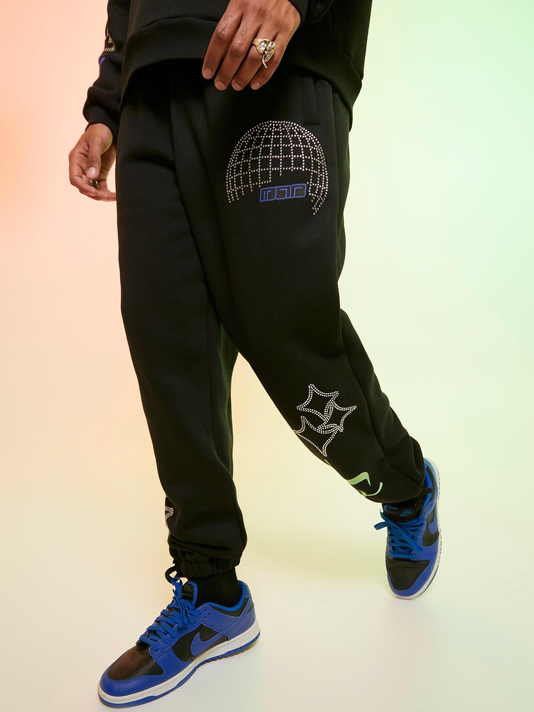 

boohooMAN Rhinestone Graphic Jogger, Black