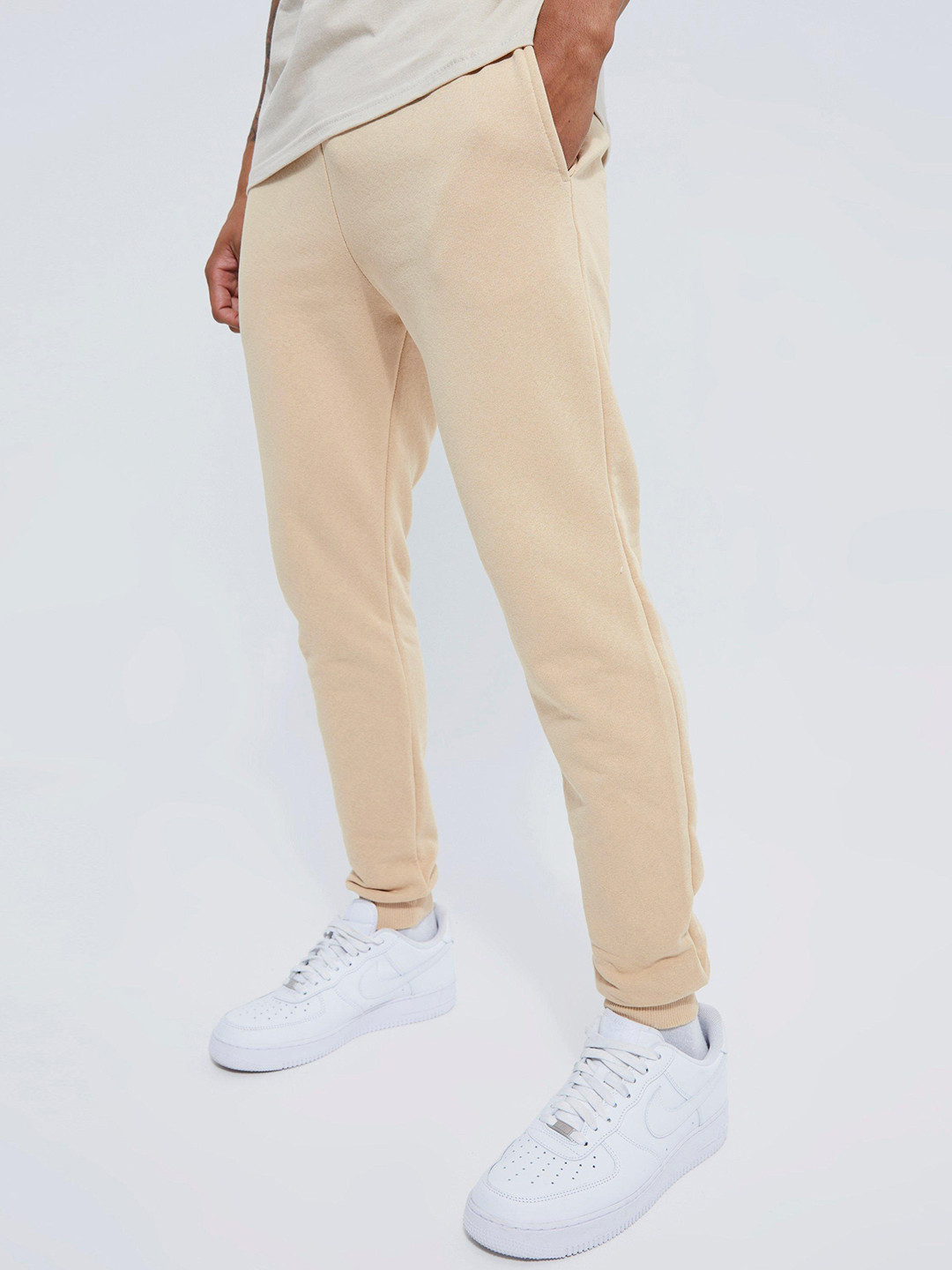 

boohooMAN Men Skinny Fit Joggers, Beige