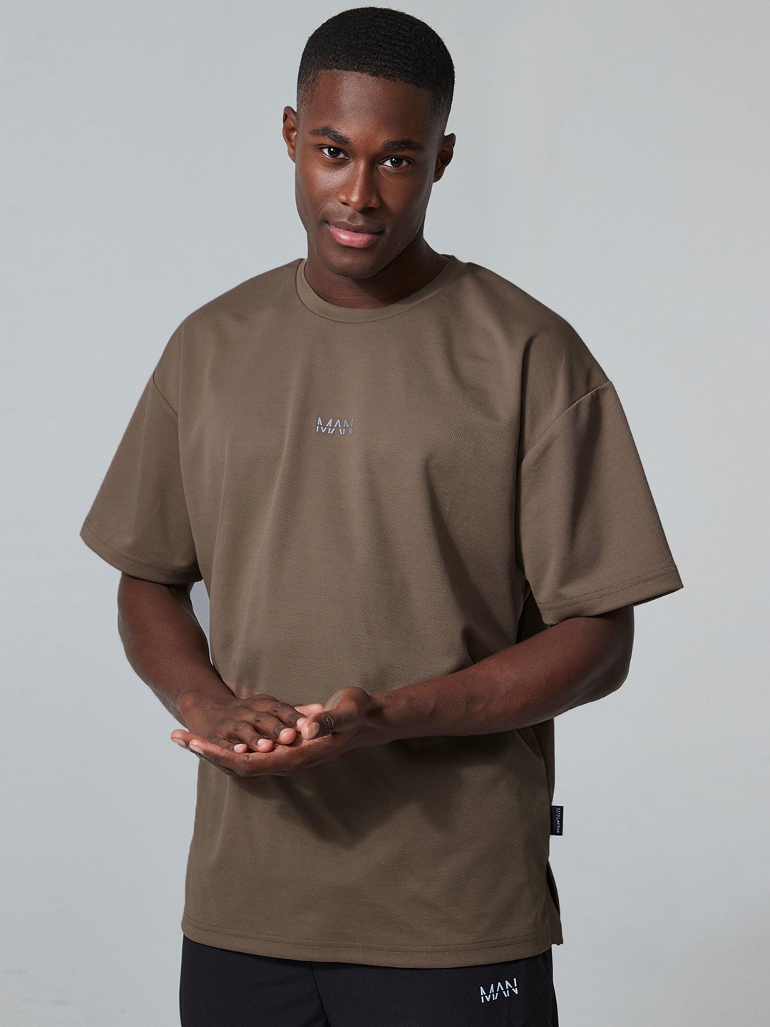 

boohooMAN Pure Cotton Active Mesh Oversized T-shirt, Mauve
