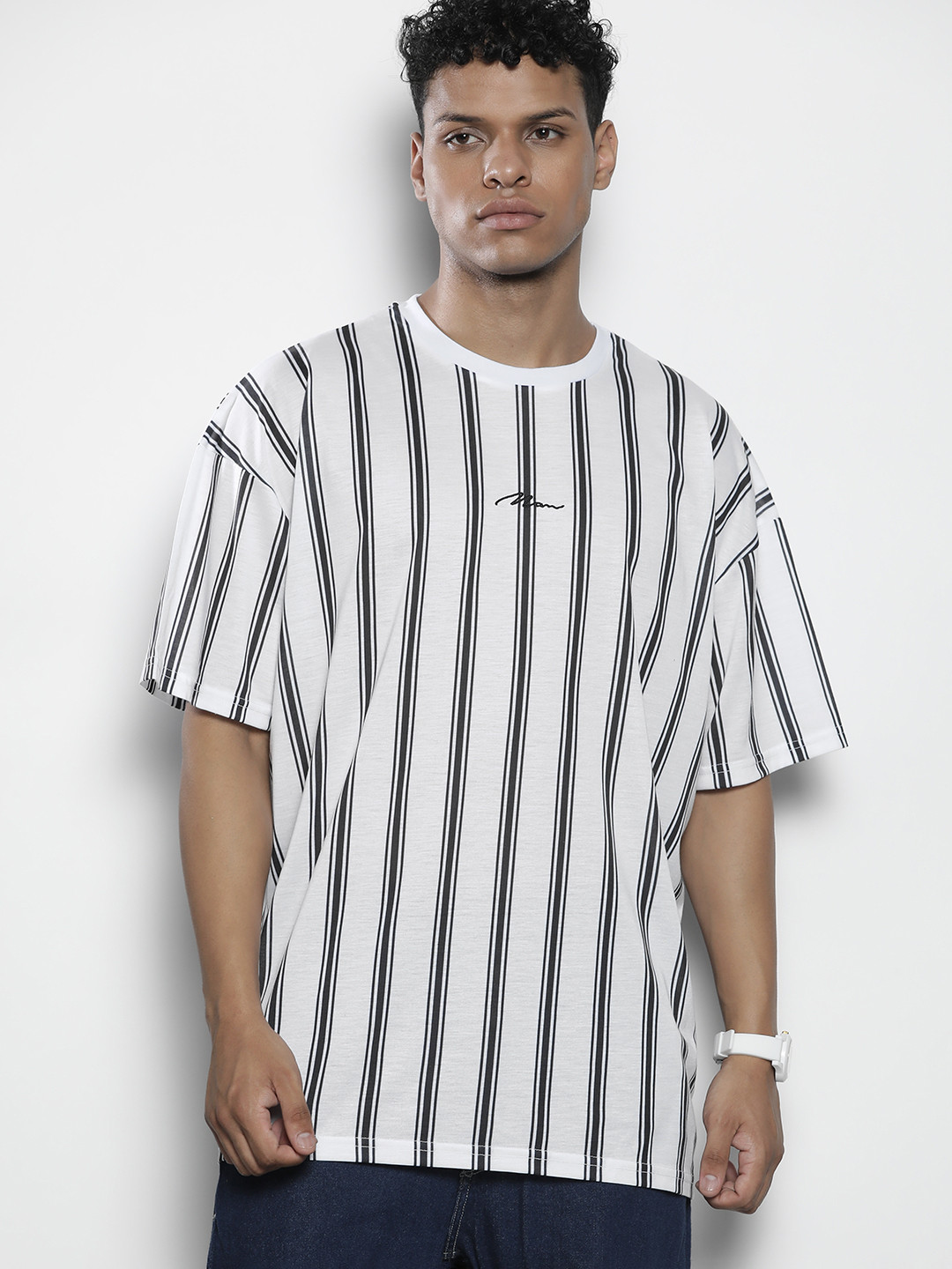 

boohooMAN Pure Cotton Drop-Shoulder Sleeves Striped Oversized T-shirt, White