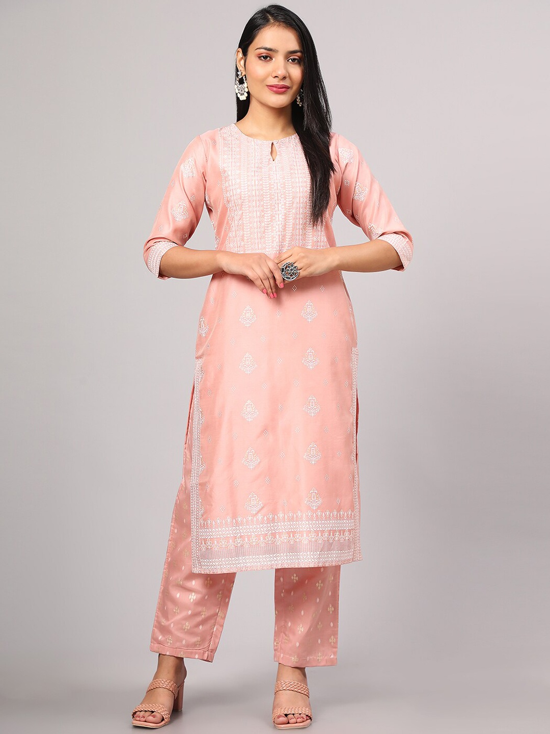 

V TRADITION Printed Keyhole Neck Straight Kurta with Trousers, Pink