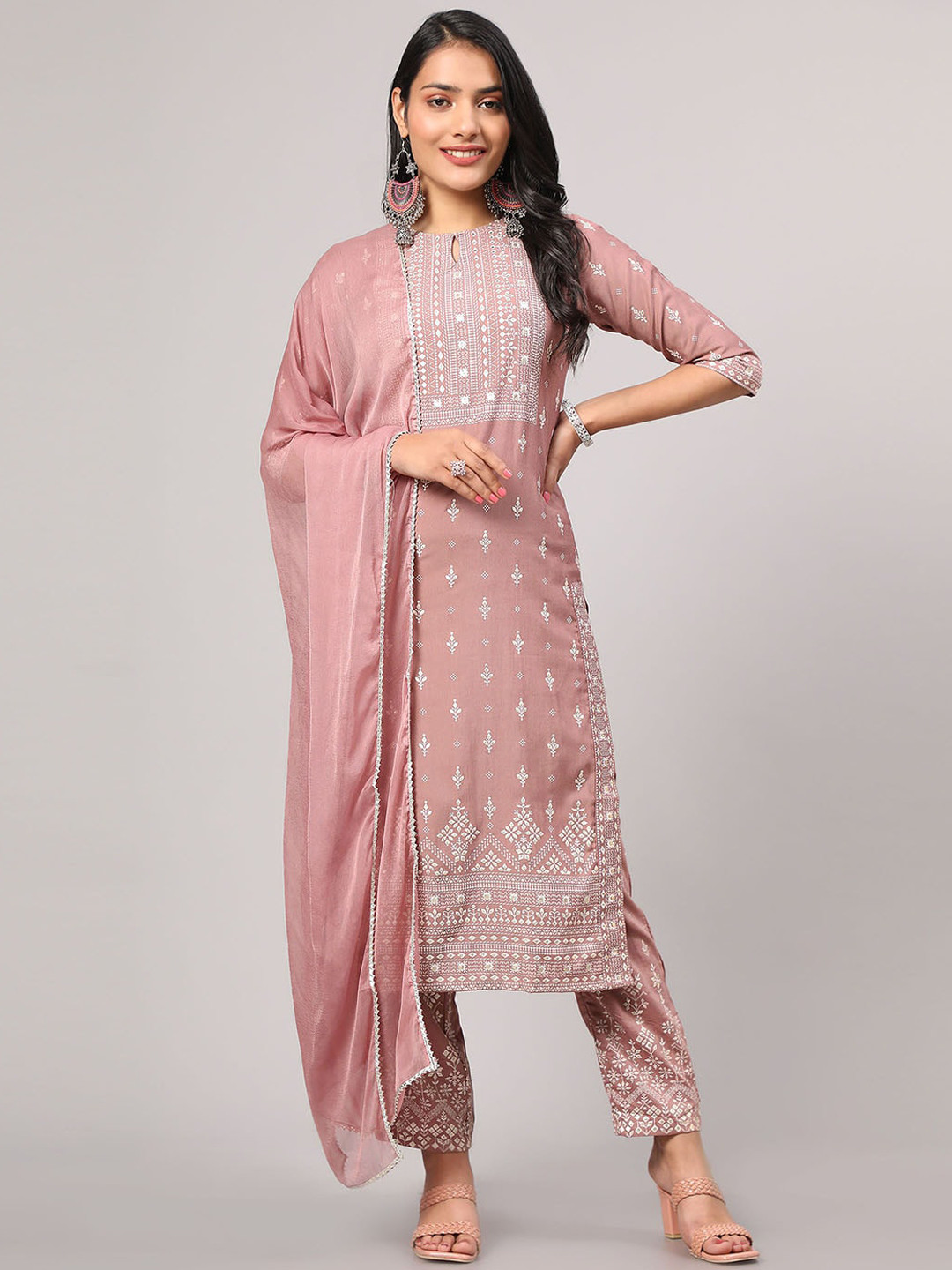 

V TRADITION Printed Keyhole Neck Straight Kurta with Trousers & With Dupatta, Pink