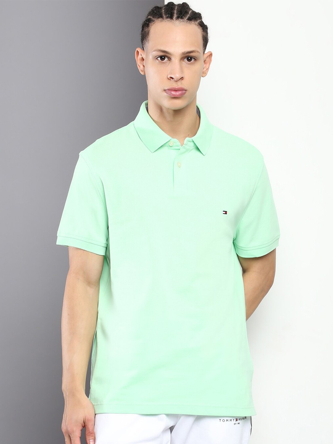 

Tommy Hilfiger Men Polo Collar Cotton T-shirt, Green
