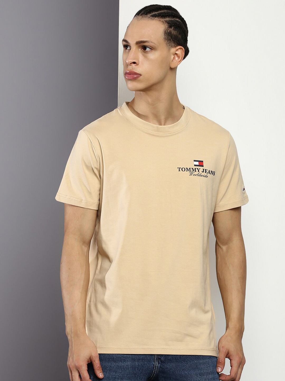 

Tommy Hilfiger Round Neck Slim Fit T-shirt, Beige