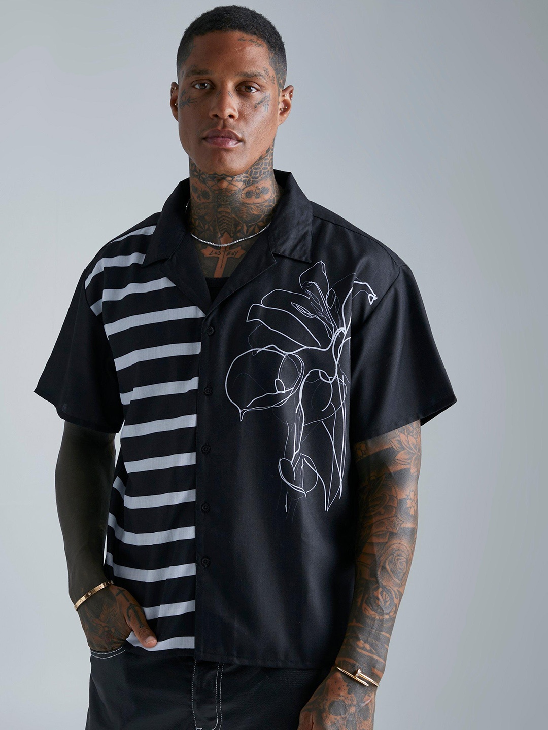 

boohooMAN Boxy Striped Casual Shirt, Black