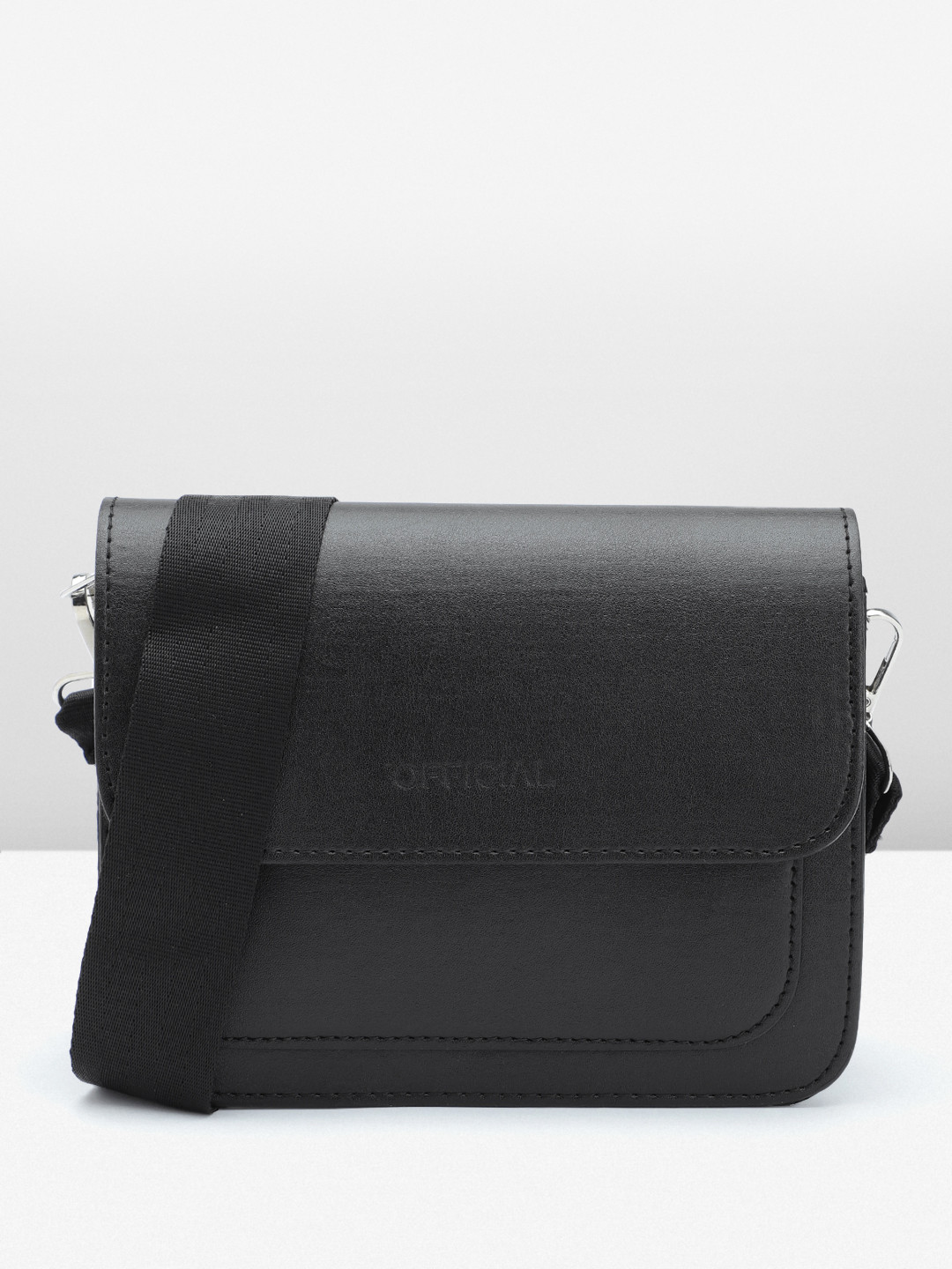 

boohooMAN Cross Body Messenger Bag, Black