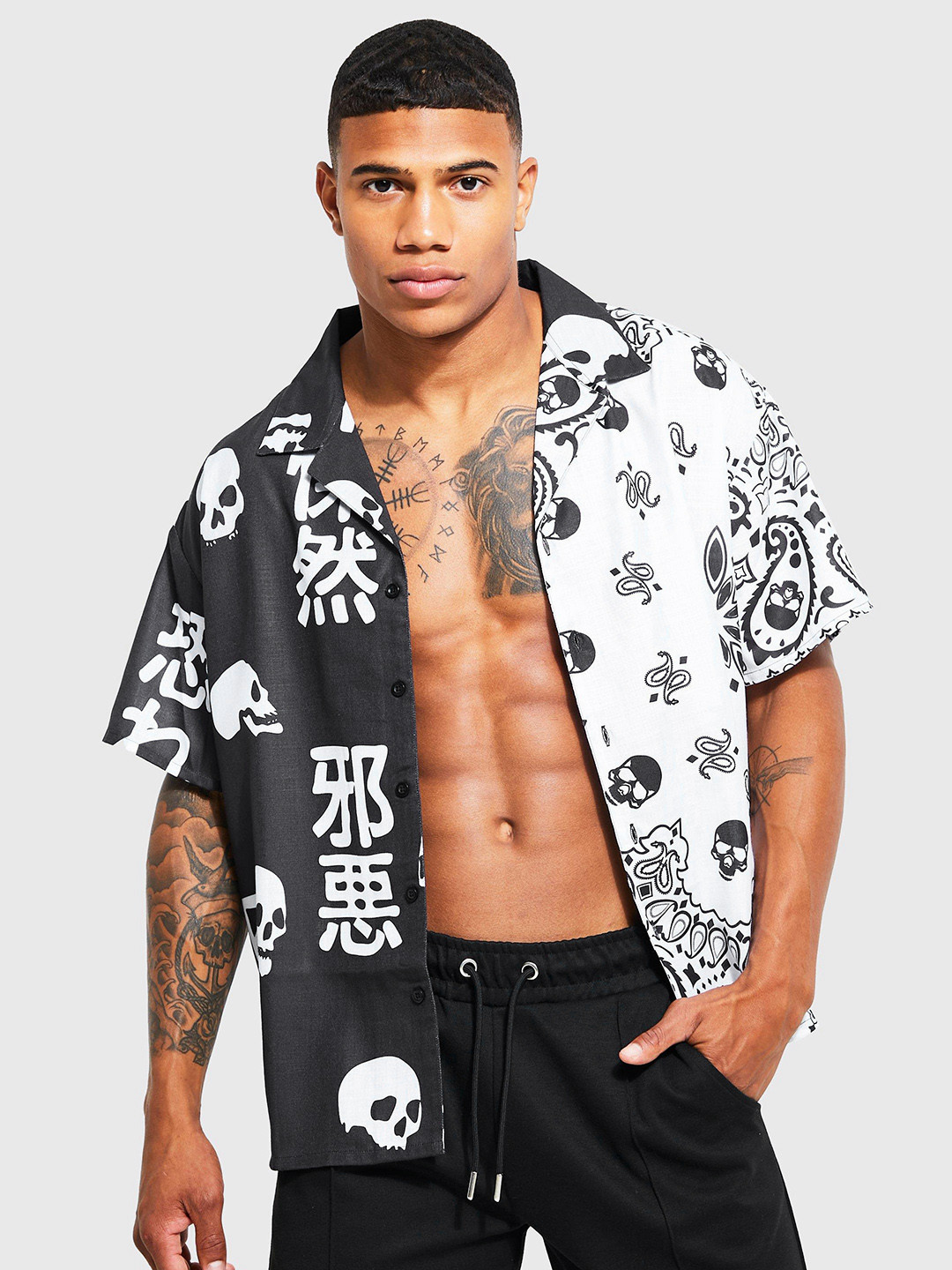 

boohooMAN Printed Casual Shirt, Black