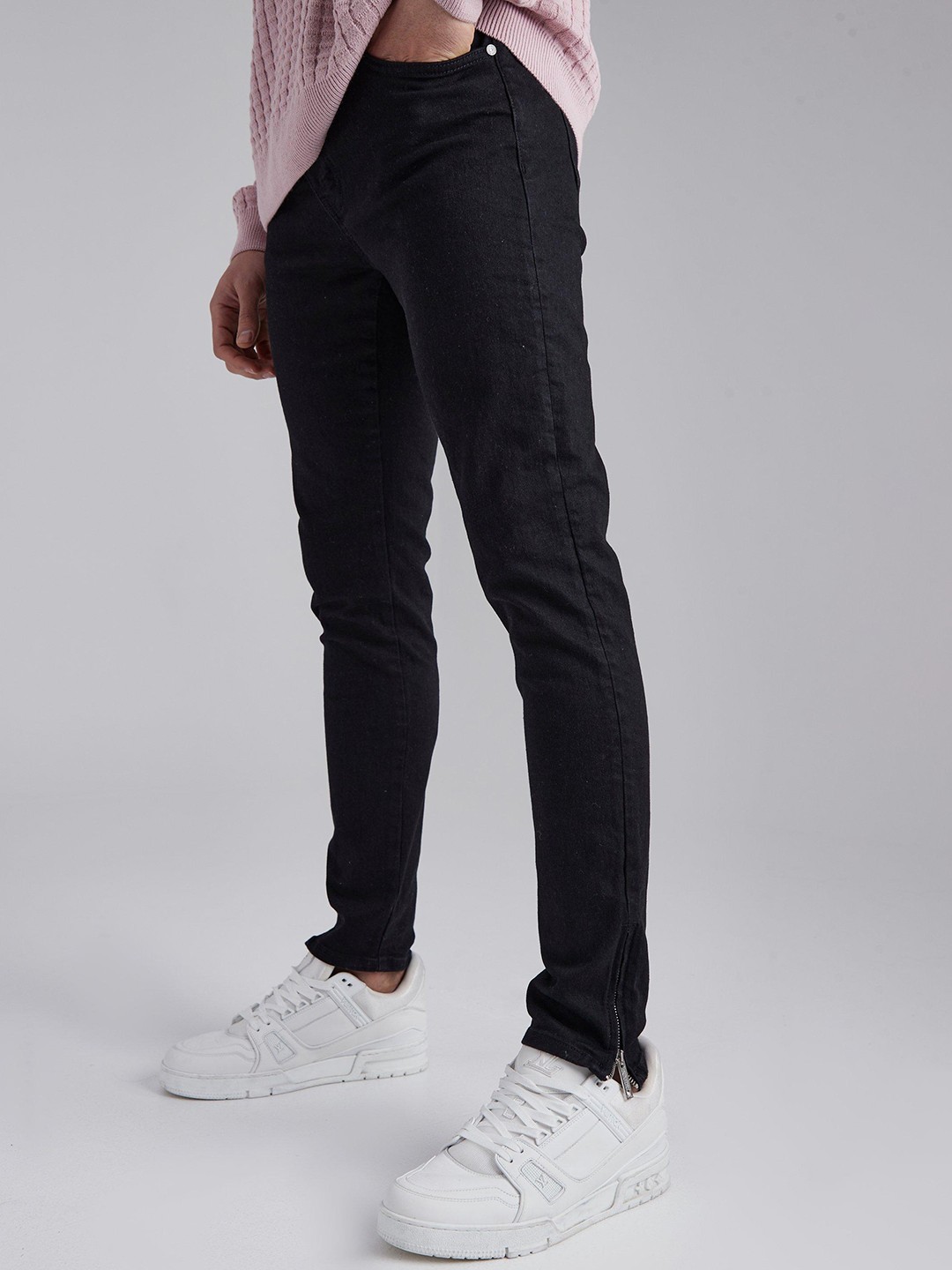 

boohooMAN Skinny Fit Stretchable Jeans with Zip Detail, Black