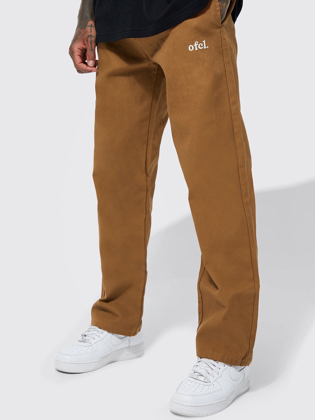 

boohooMAN Men Straight Fit Pure Cotton Trousers, Mustard