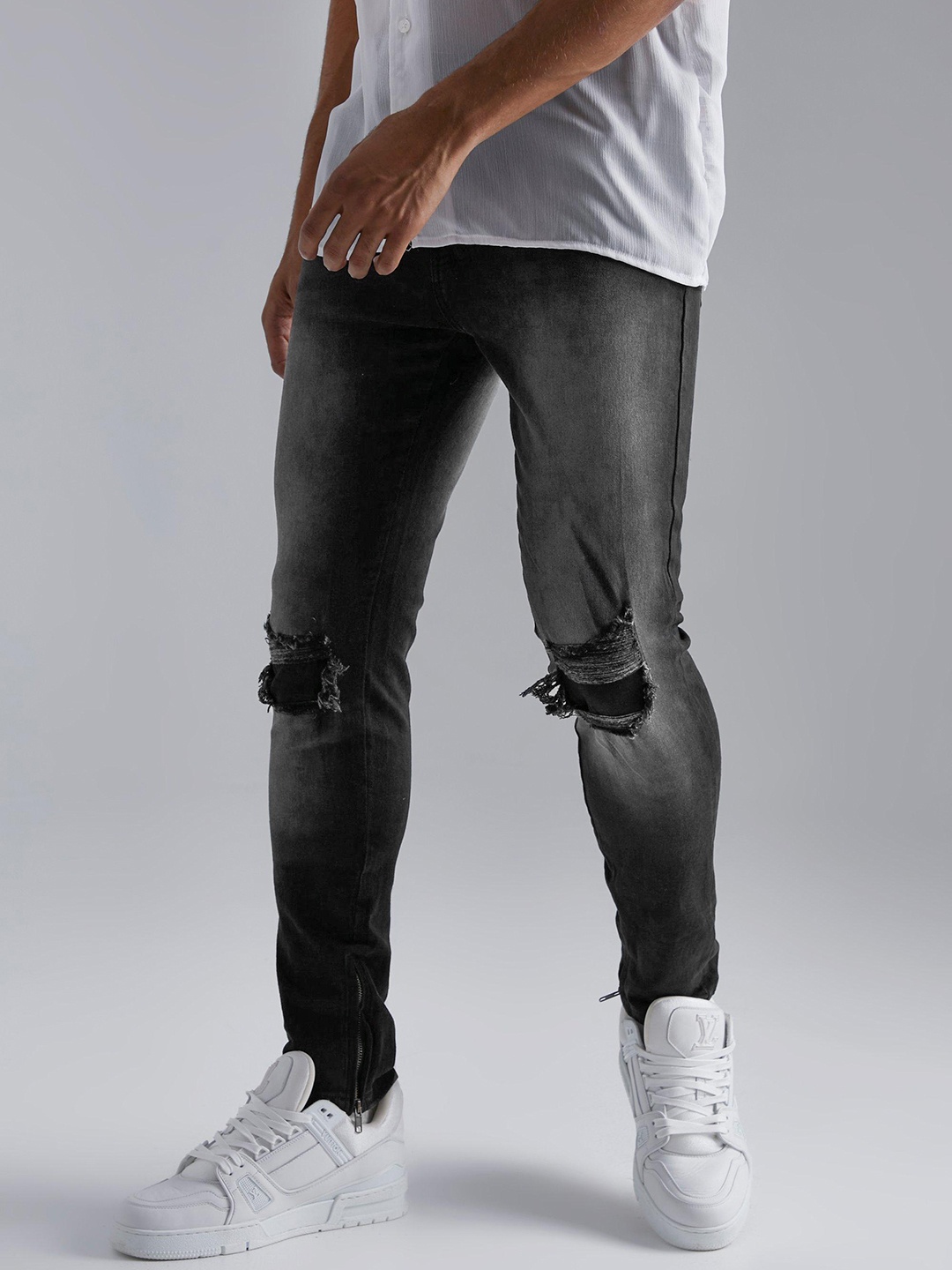 

boohooMAN Skinny Fit Stretch Rip & Repair Zips Jeans, Navy blue