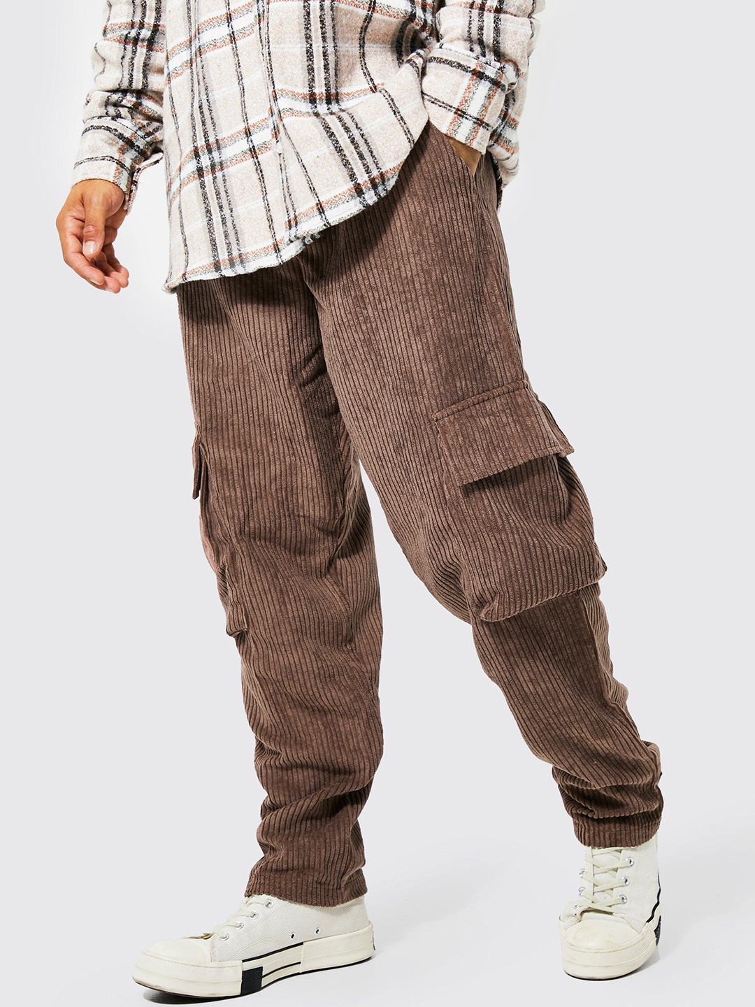 

boohooMAN Straight Fit Pure Cotton Corduroy Cargos, Brown